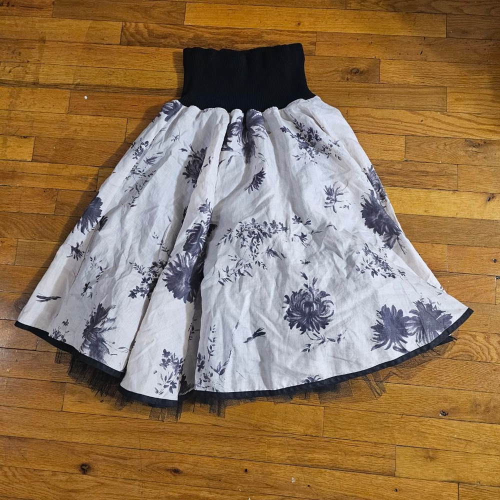 Cooper by Trelise White Black Floral A Line Skirt Small Linen Blend